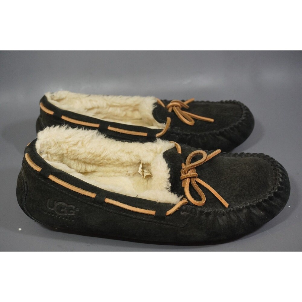 UGG Slippers Womens Size 9 Black Dakota Moccasin Shearling Suede Fur Lined
